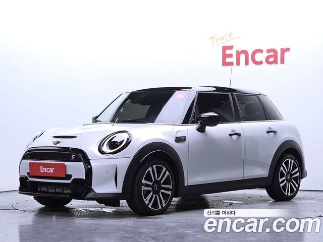 MINI Cooper 2024
