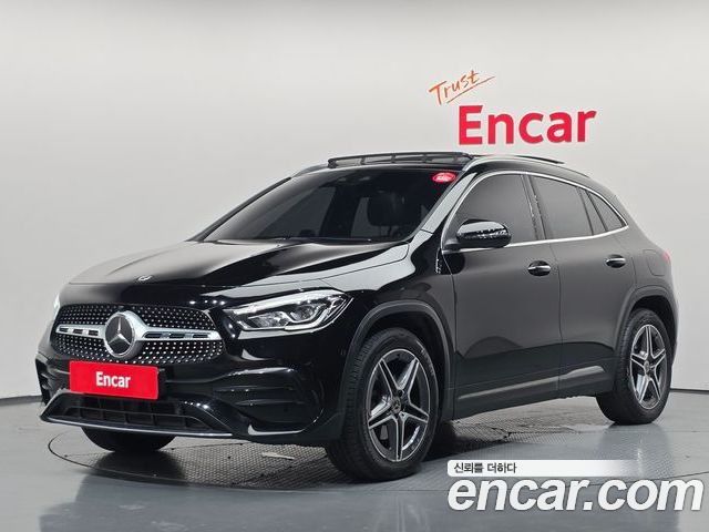 Mercedes-Benz GLA 2023