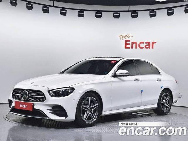 Mercedes-Benz E-Class 2023