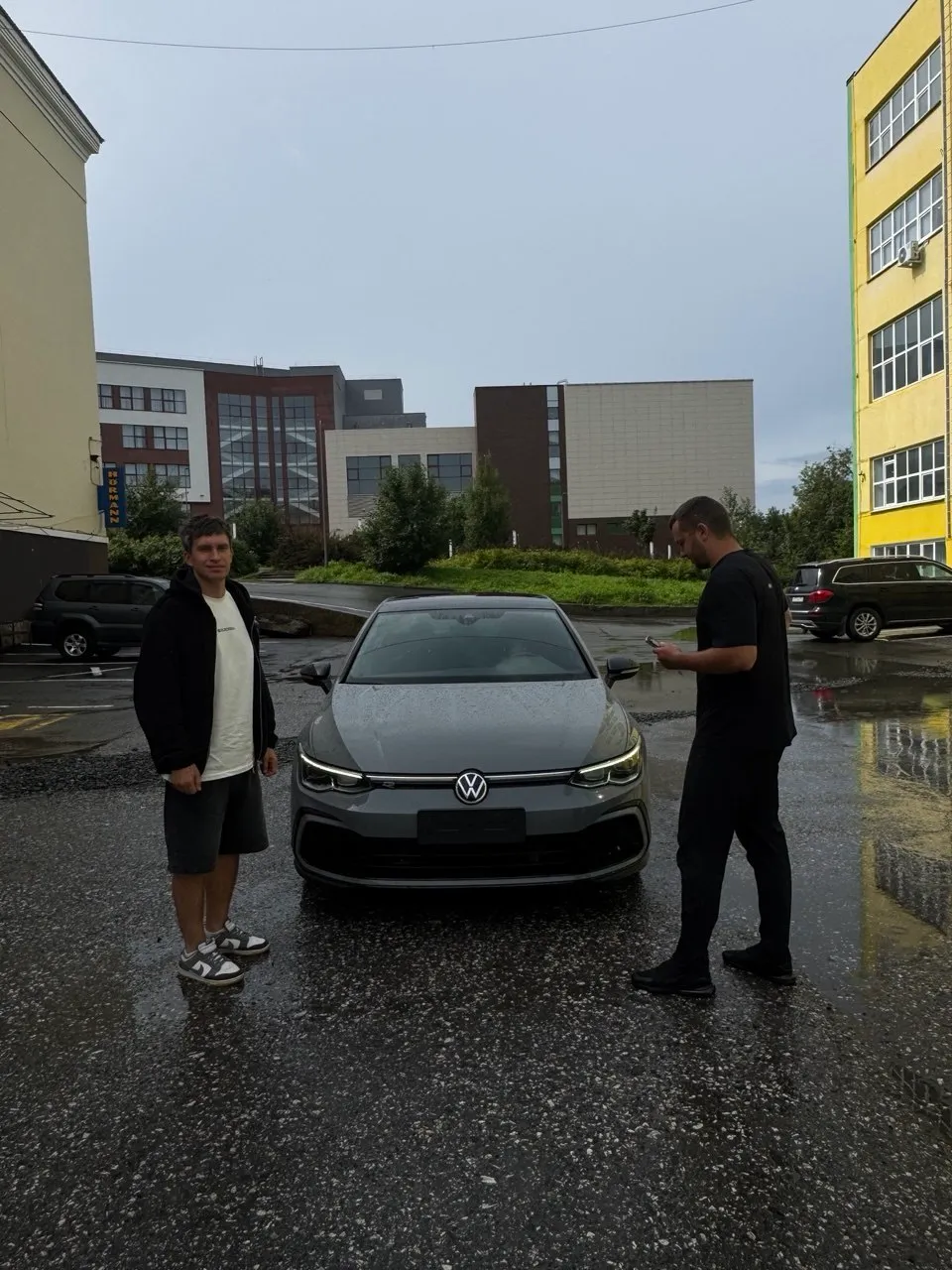 Volkswagen Golf R-Line